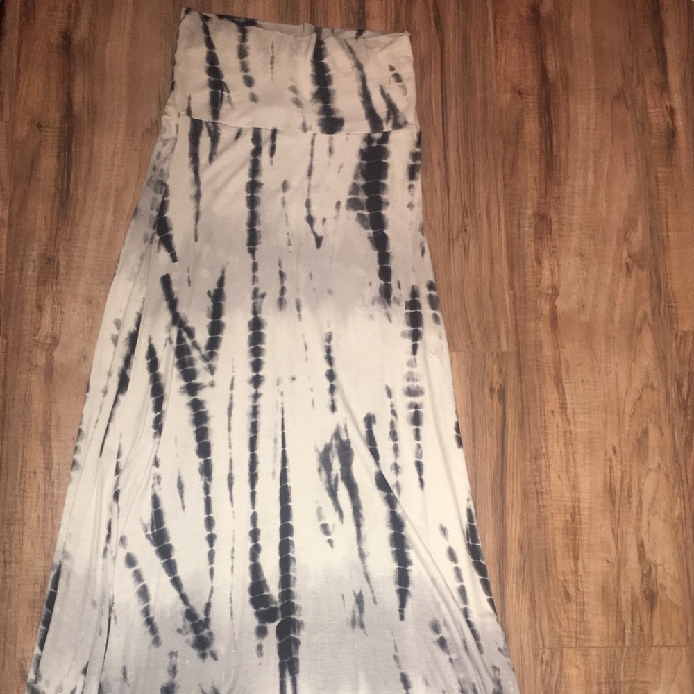 Tye dye  skirt size small fits XS-small!!!